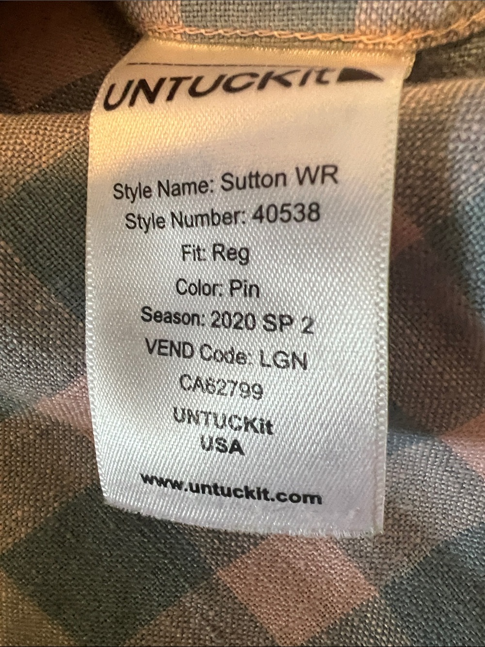 UNTUCKit Pink and Light Grayish Blue Check Button-Down Shirt - Picture 4 of 6